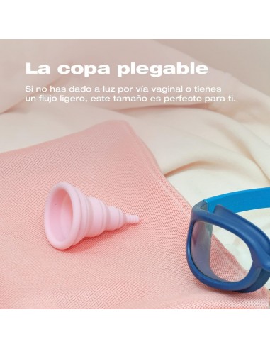 Intimina Lily Cup Compact Copa Menstrual...