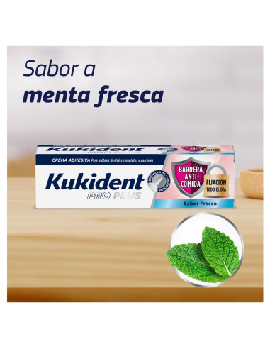 Kukident Pro Plus Barrera Anti-Comida Crema...